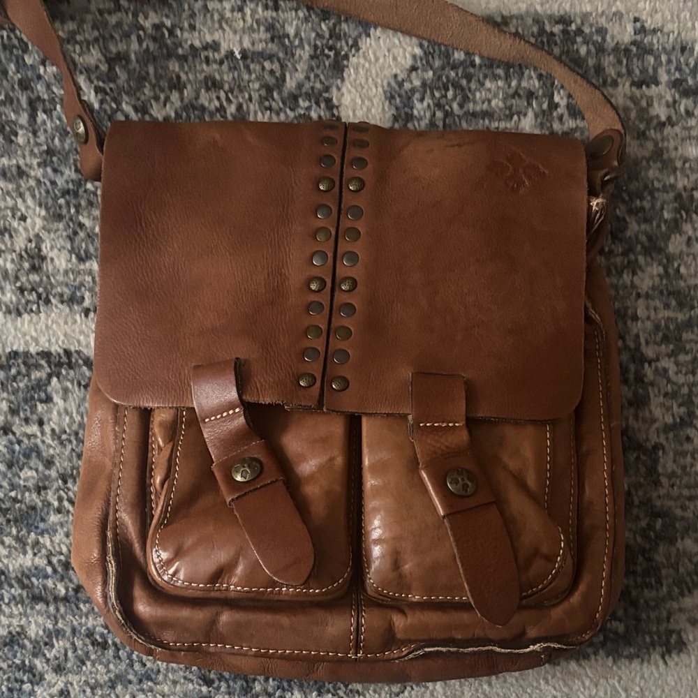 Patricia Nash Tan Leather Messenger Bag